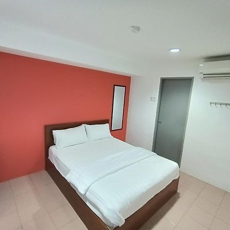 Lux Hotel トゥルッ・インタン エクステリア 写真